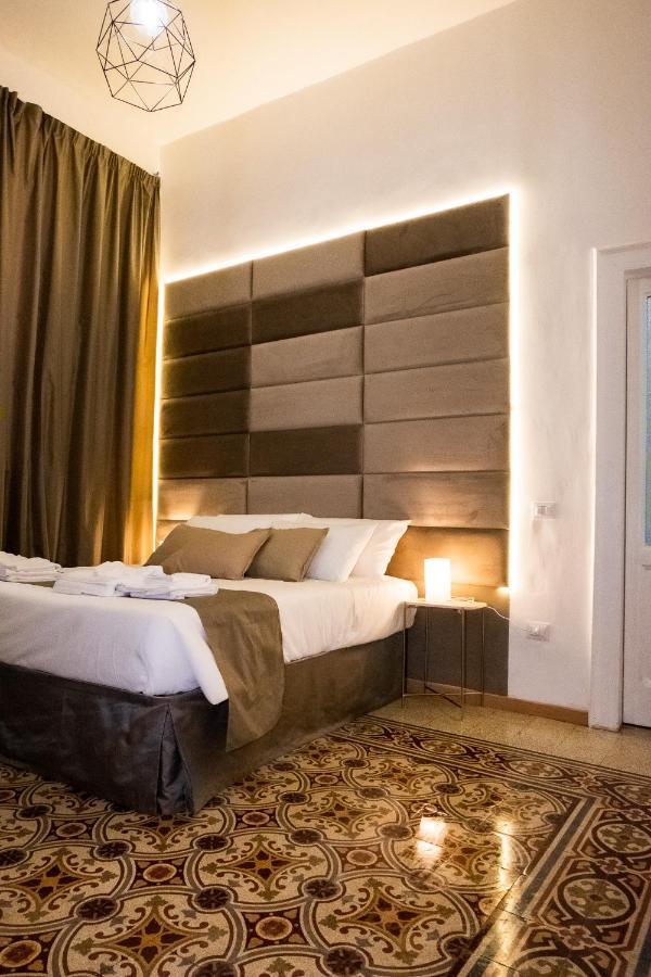 Caracciolo18 - Gb Apartman Nápoly Kültér fotó