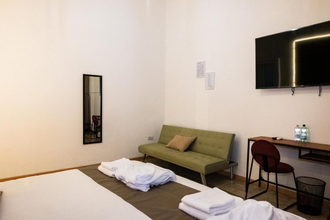 Caracciolo18 - Gb Apartman Nápoly Kültér fotó